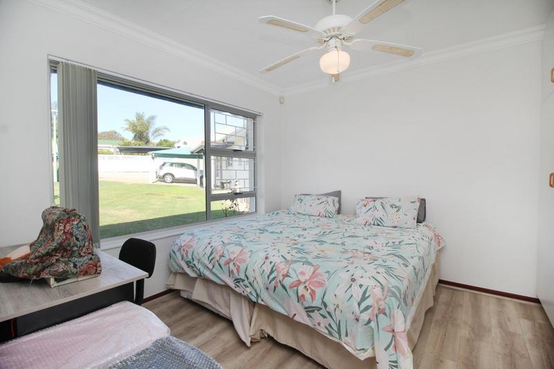 3 Bedroom Property for Sale in Fraaiuitsig Western Cape